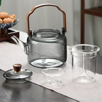 Tetera de vidrio ahumado de 1,2 litros con filtro y tapa de madera natural, ideal para infusiones elegantes y sofistic 2