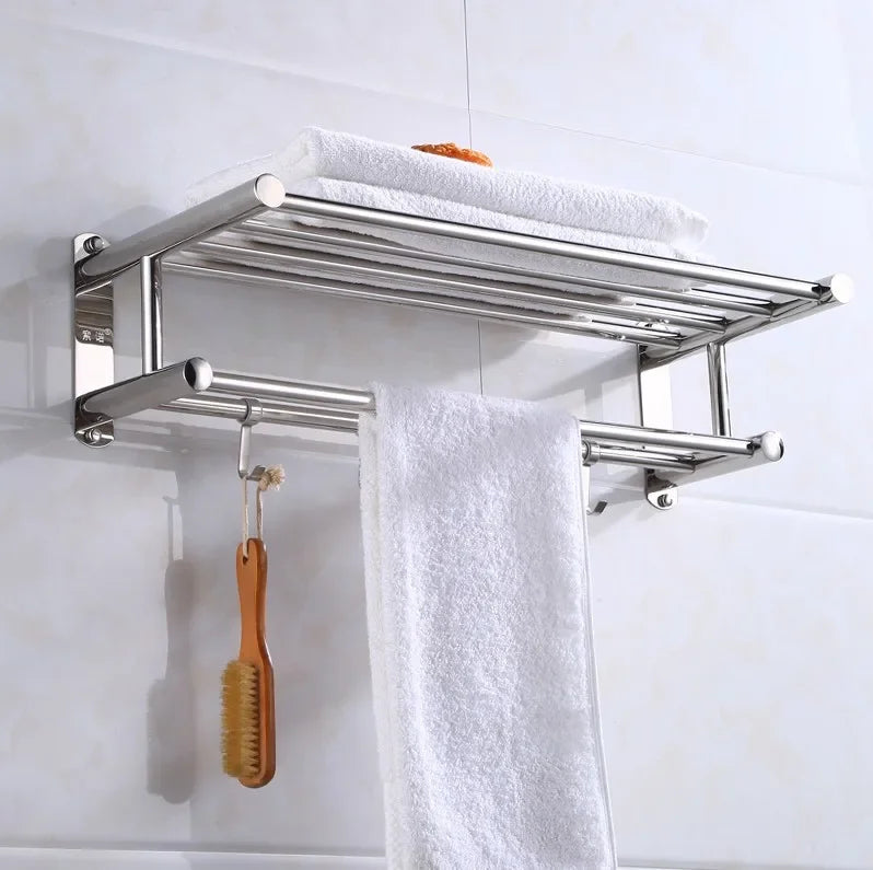 Toallero de acero inoxidable resistente al óxido para baño con diseño moderno, instalación autoadhesiva o con tornillo, en color plata. 1