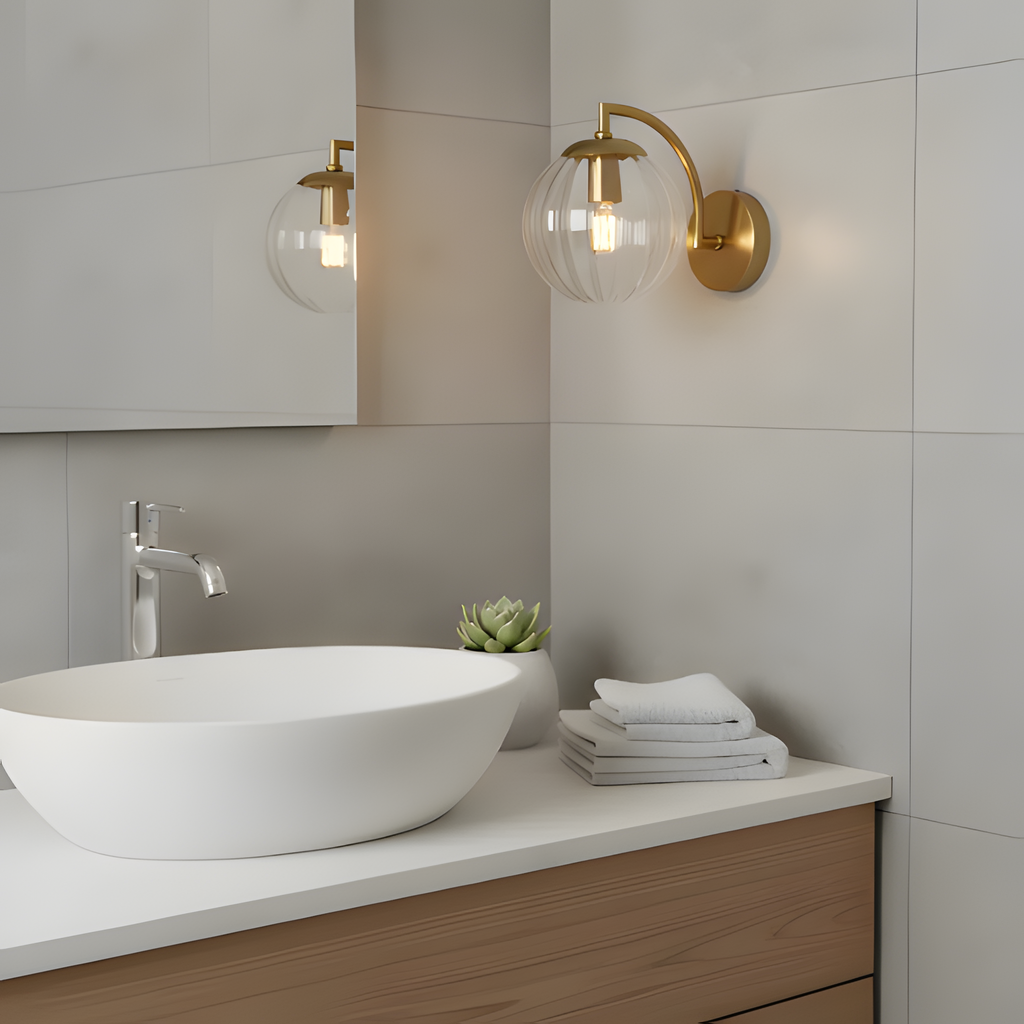 Aplique de pared de cristal acanalado dorado - Diseño elegante
