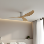 Ventilador de techo de madera clara y blanco - Diseño escandinavo