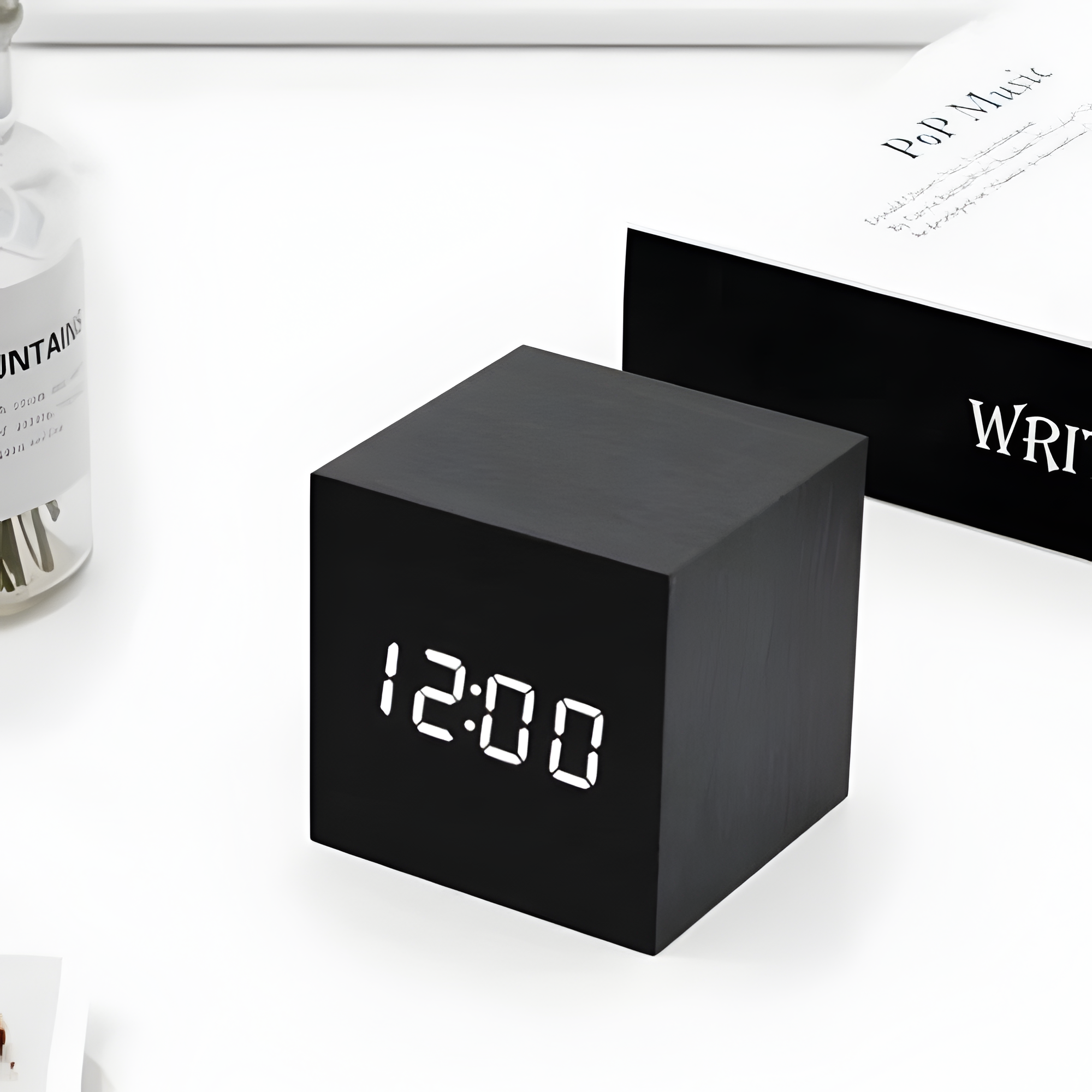 Reloj Despertador Minimalista Moderno - Pantalla LED