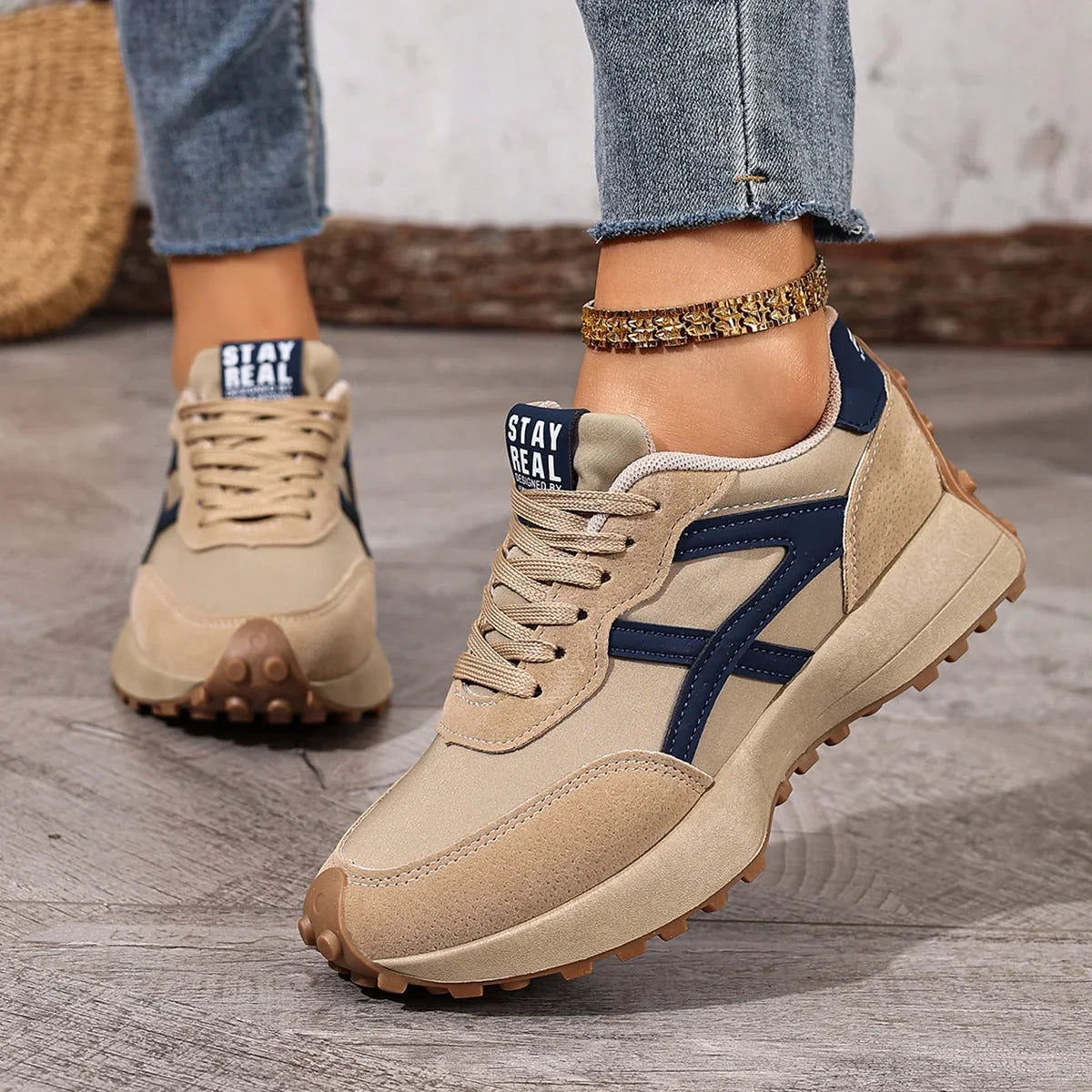 Zapatillas ortopédicas para mujer con soporte antideslizante y tecnología de absorción de impactos, diseño ligero y moderno ideal para comodidad 0