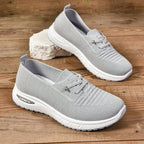 Zapatos ortopédicos deportivos sin cordones, diseñados para ofrecer soporte de arco y amortiguación mejorada, ideales para comodidad y rendimiento 5