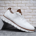 Zapatos ortopédicos para hombre en color negro, diseñados con soporte de arco, suela antideslizante, comodidad casual y ligera 1