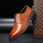 Zapatos de hombre tipo Derby con cierre de cordones, detalles brogue y fabricados en suave piel vegana, ideales para un estilo elegante y 2